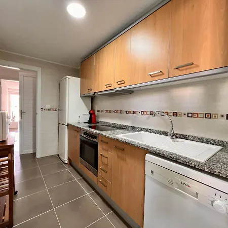 Denia Beach Apartment دينايا